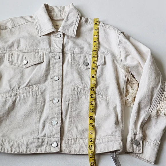 BLANKNYC Sacha Fringed Denim Jacket XS NWT Anthropologie Exclusive Boho Western - Picture 15 of 16